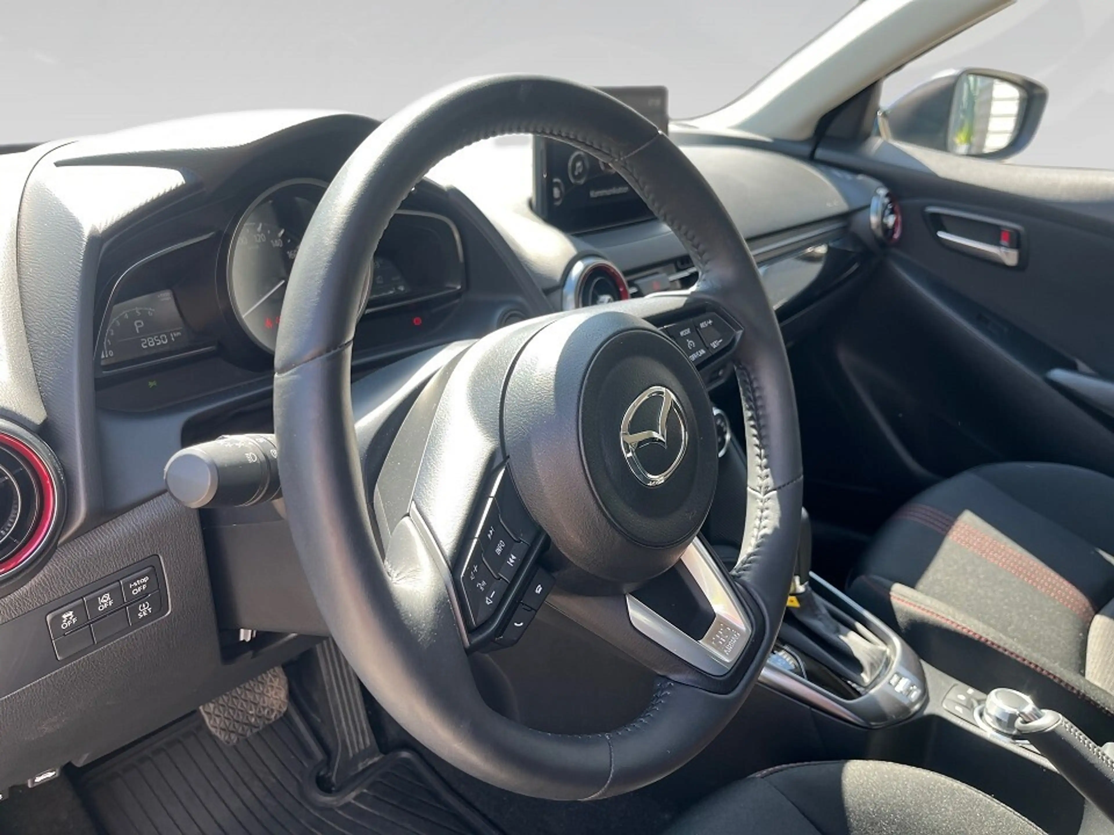 Mazda 2 03 1.5L SKYACTIV G 90ps 6AT HOMURA — photo 12