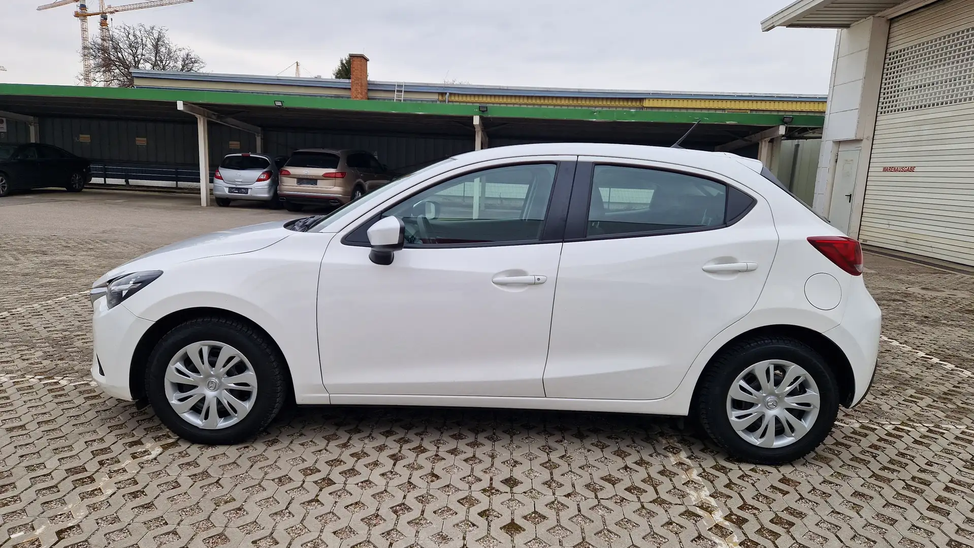 Mazda 2 G75 Emotion Weiß - 2