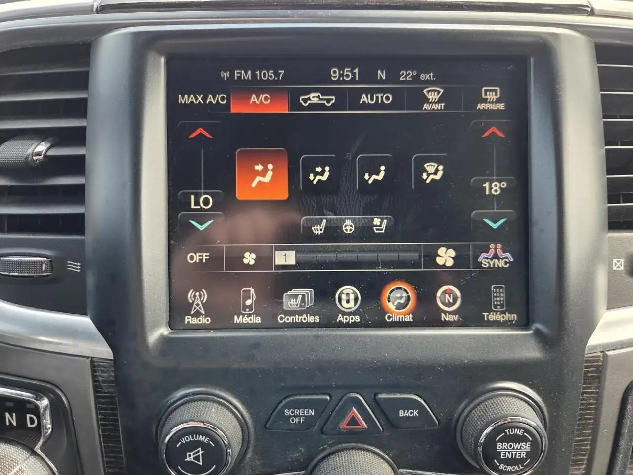 RAM 1500 снимка RAM 1500
