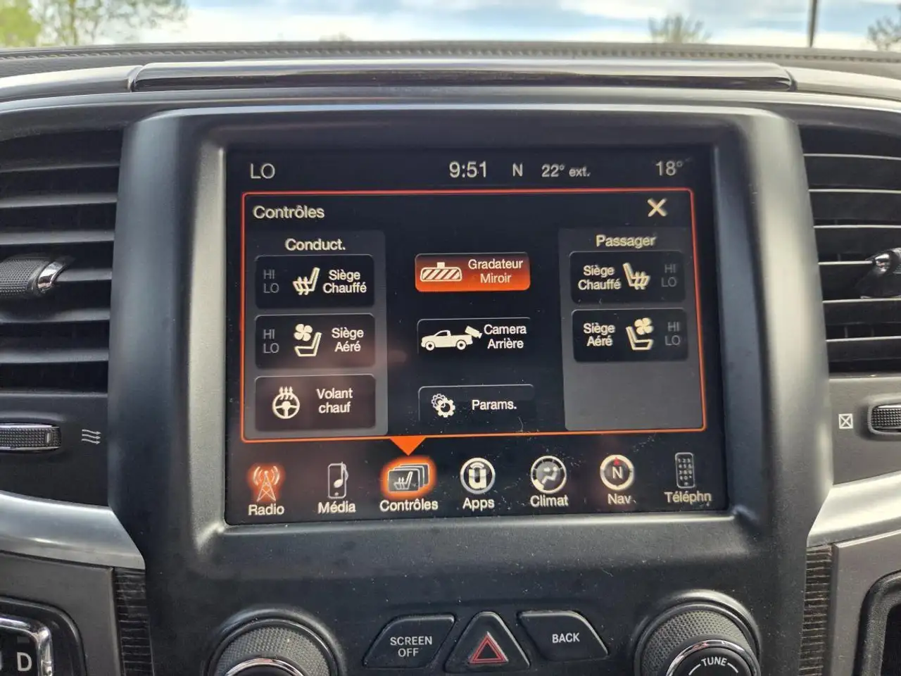 RAM 1500 снимка RAM 1500