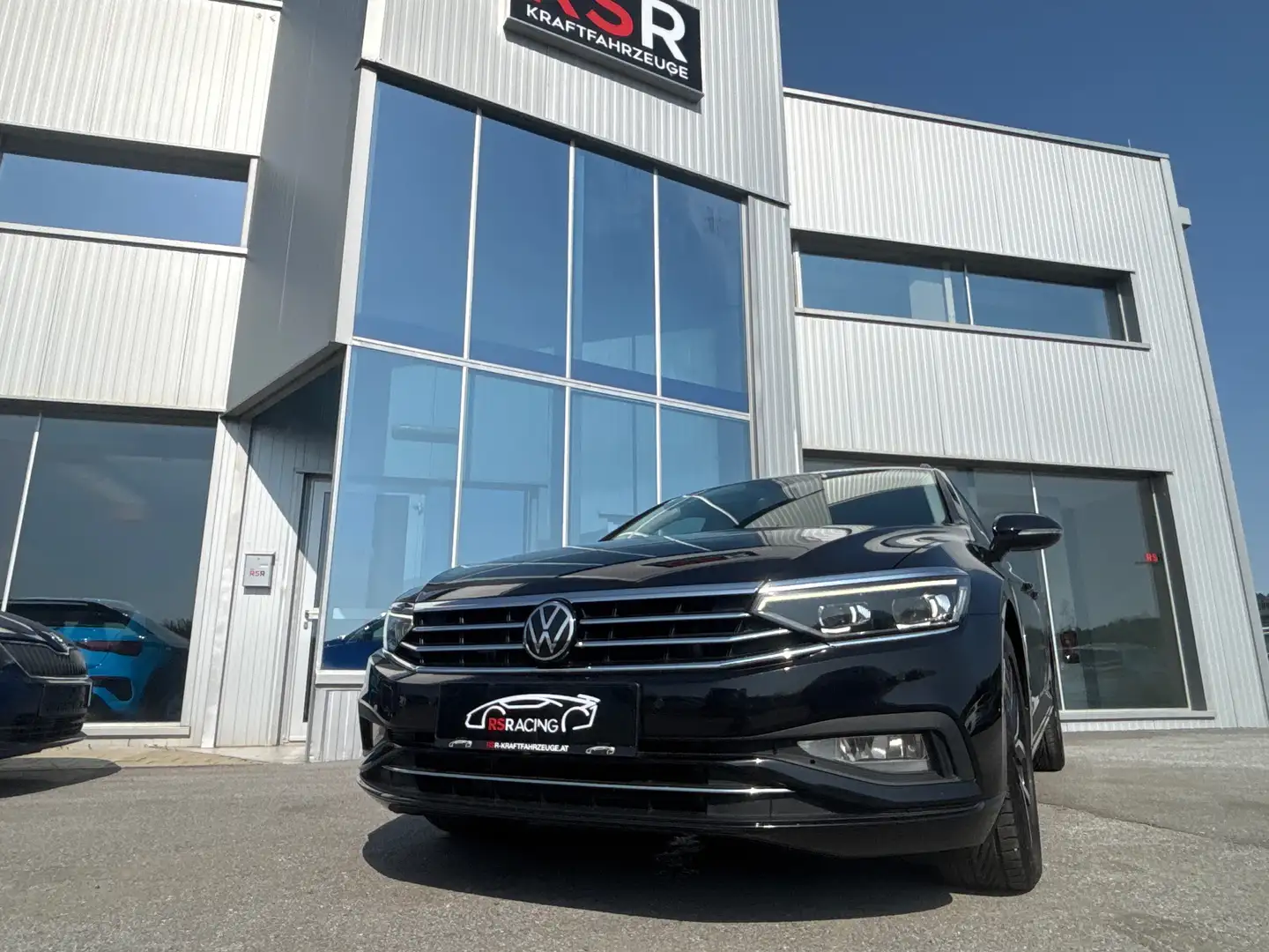 Volkswagen Passat Variant Business Kamera ACC Lane Assistent Navi Schwarz - 1