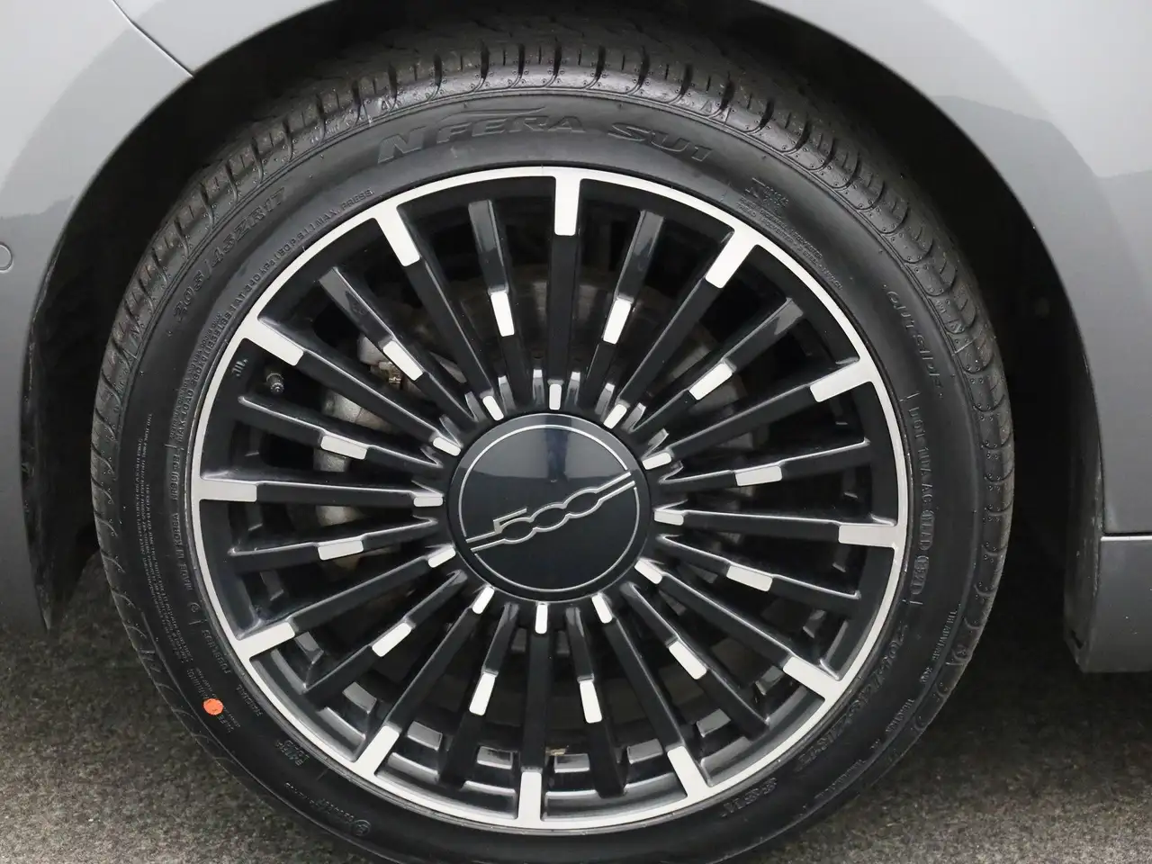 Fiat 500 E 500e 42 kWh La Prima by Bocelli, миниатюра 13