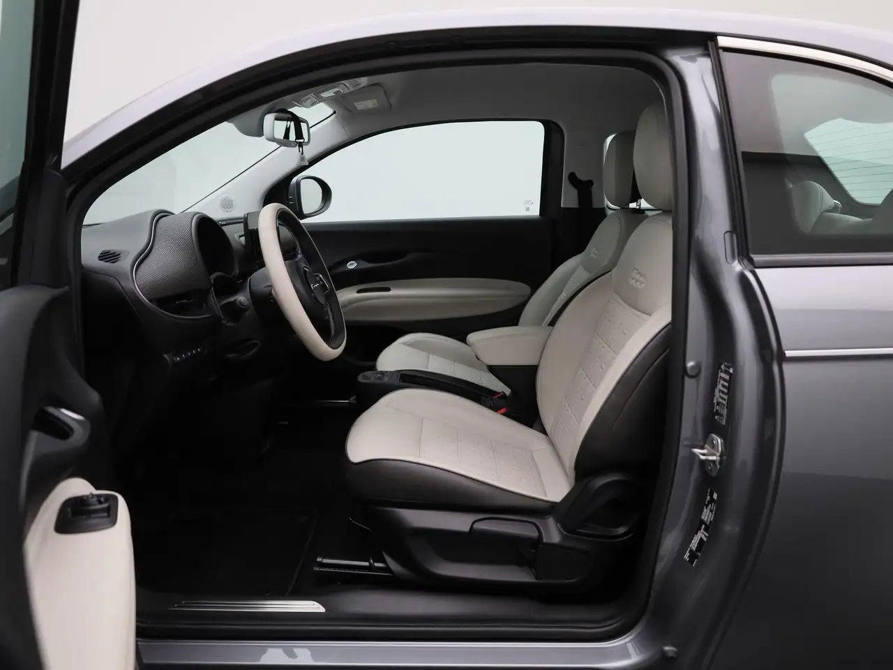Fiat 500 E 500e 42 kWh La Prima by Bocelli, миниатюра 9