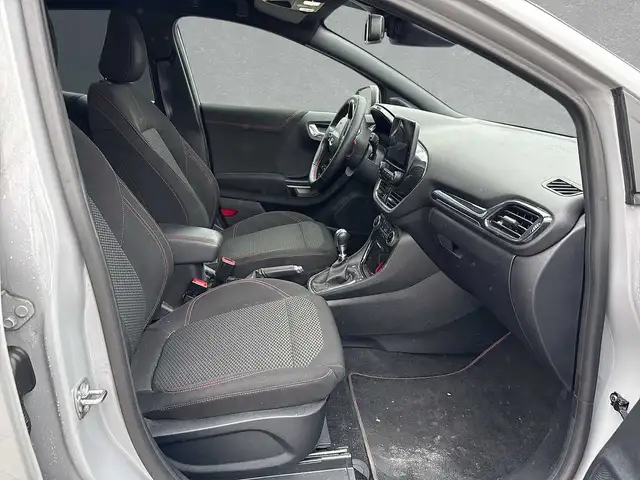 Ford Puma view 3