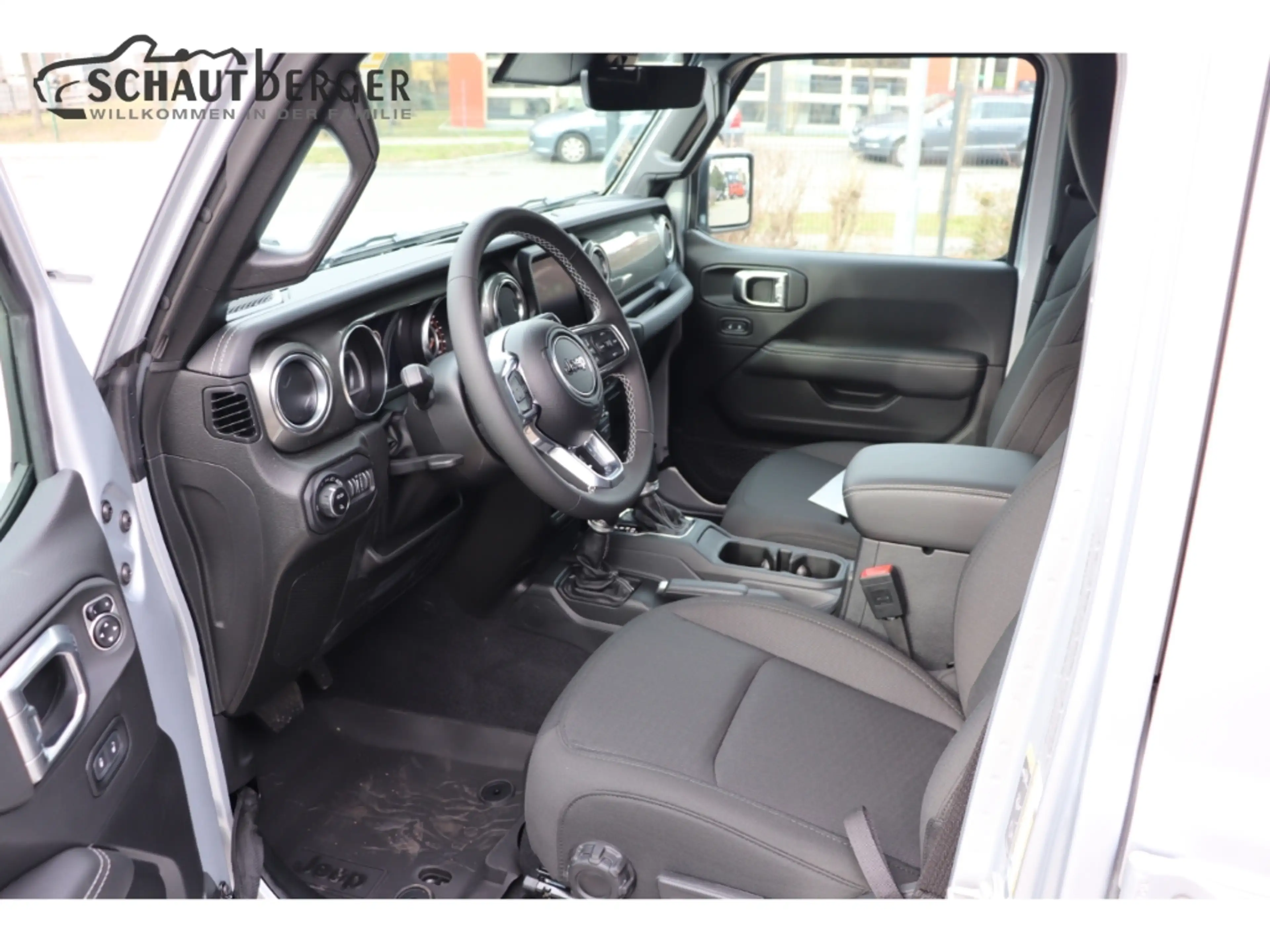 Jeep Gladiator Overland 4WD AHK, 3,5t AHK — photo 13