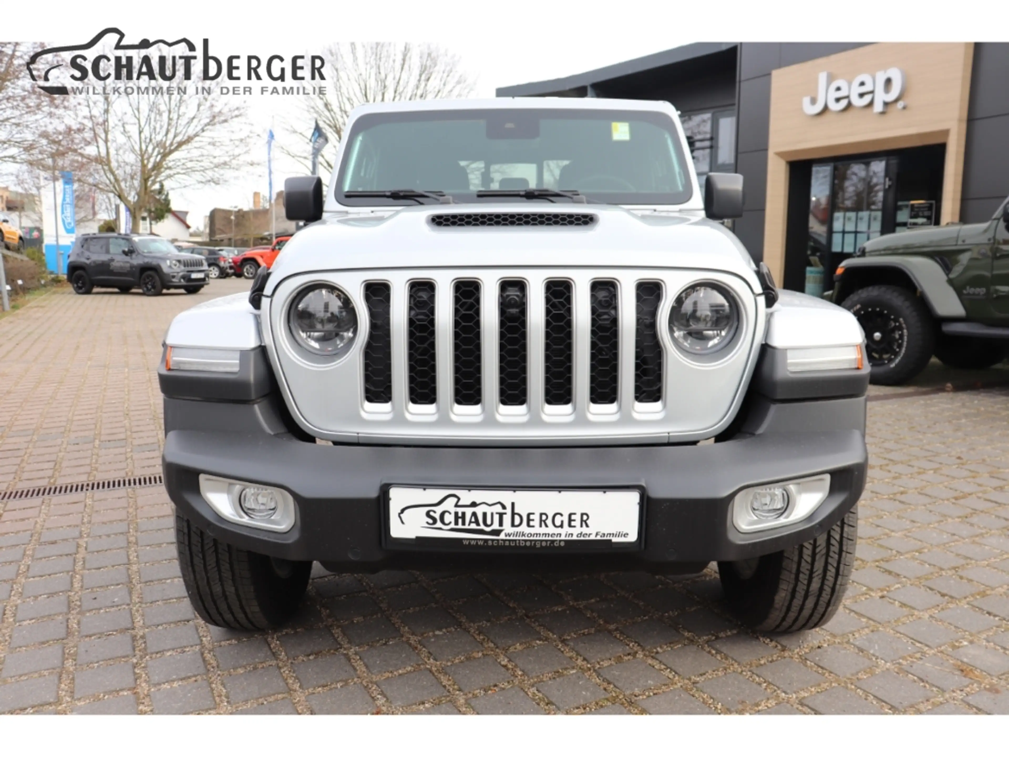 Jeep Gladiator Overland 4WD AHK, 3,5t AHK — photo 3