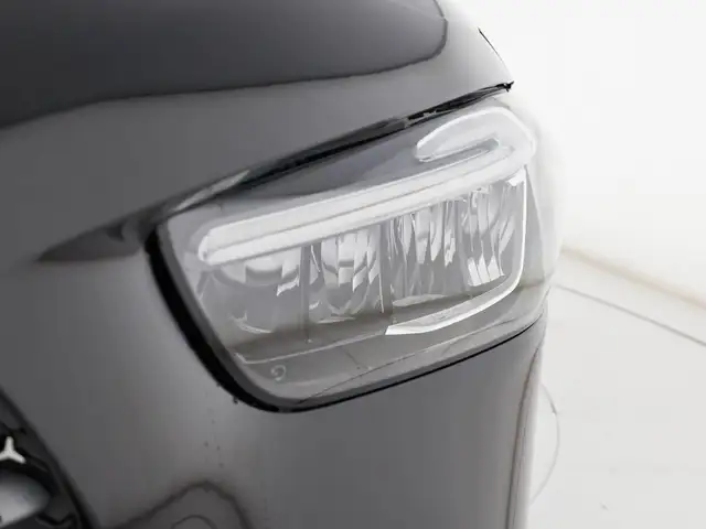 Mercedes-Benz B-Class view 8