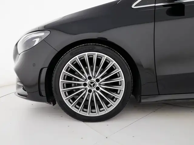 Mercedes-Benz B-Class view 7
