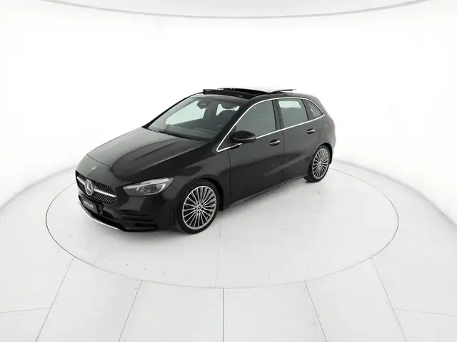 Mercedes-Benz B-Class view 2