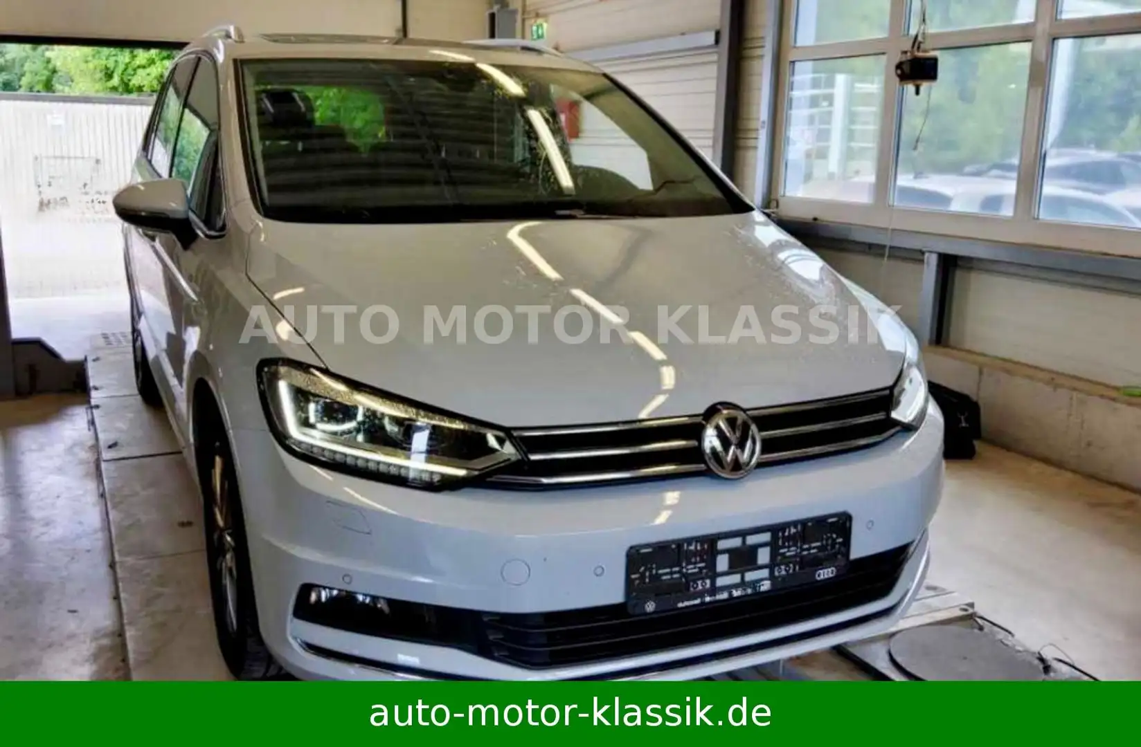 Volkswagen Touran 1.5 TSI ACT OPF DSG AHK JOIN  Modell 2019 Weiß - 2