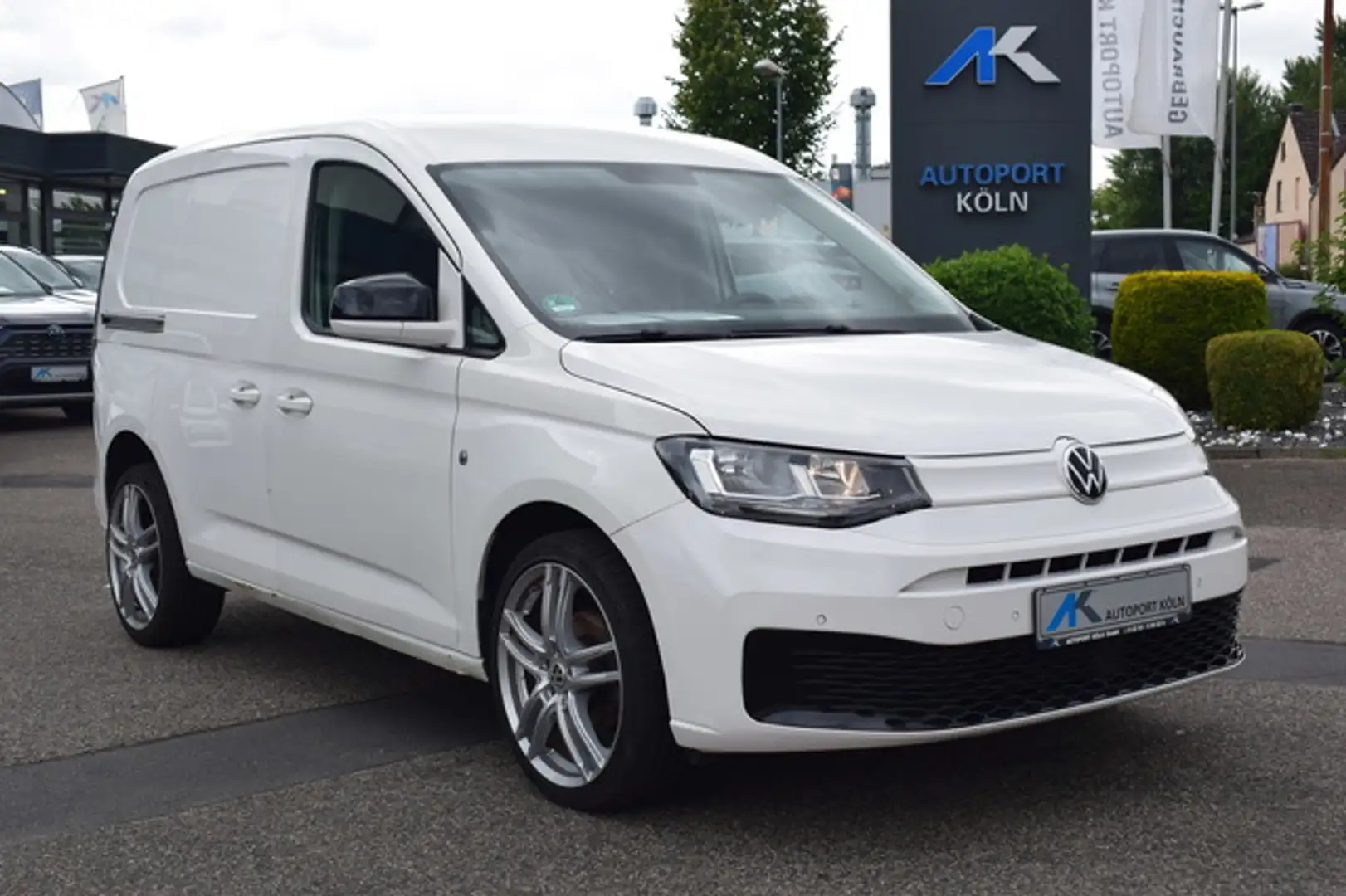 Volkswagen Caddy Cargo*Navi*R-Kamera*Klima*Alufelgen* Wit - 1