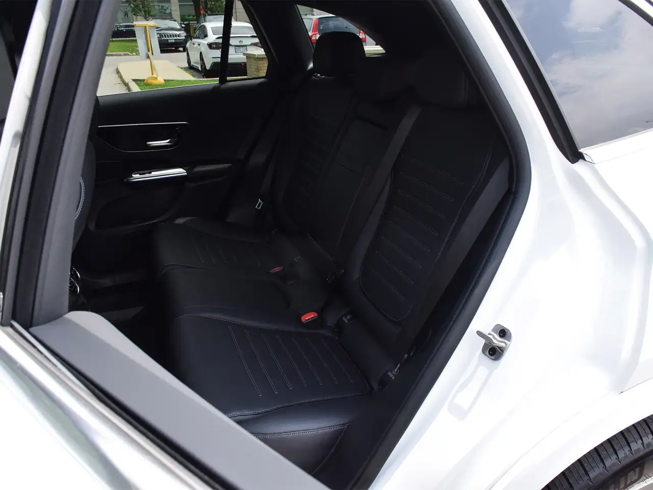 Mercedes-Benz GLC photo Mercedes-Benz GLC