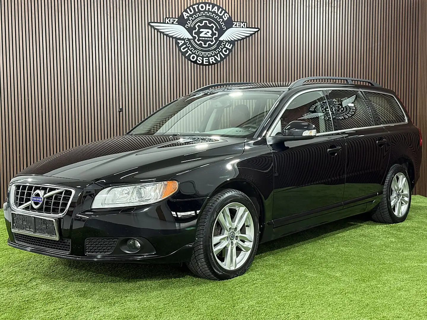 Volvo V70 Momentum 1. Zylinder deffekt Schwarz - 1