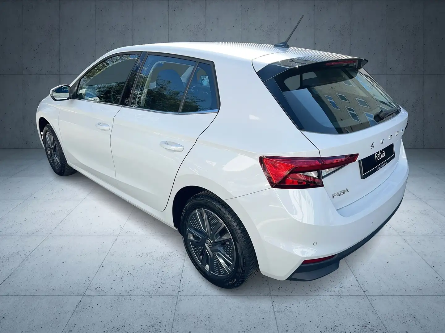 Skoda Fabia Style 1.0 TSI LED Navi Carplay DAB Weiß - 2