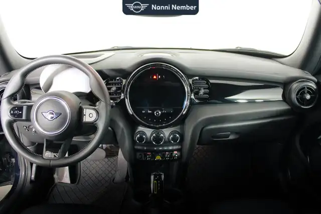 Mini Cooper Se view 10