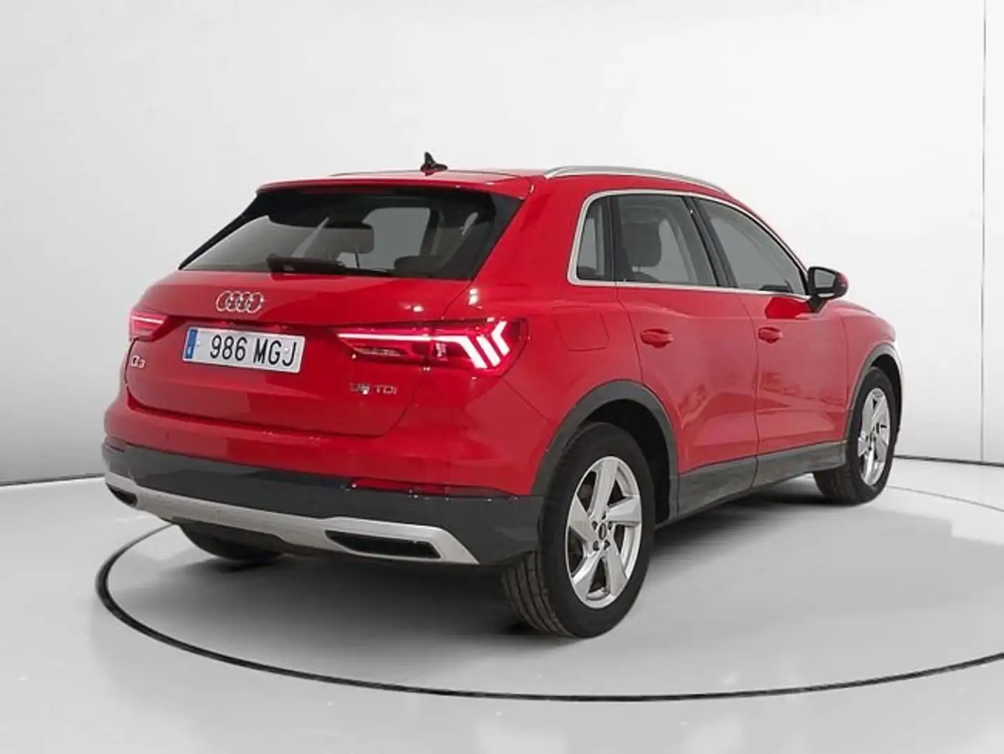 Audi Q3 Advanced Rojo - 2