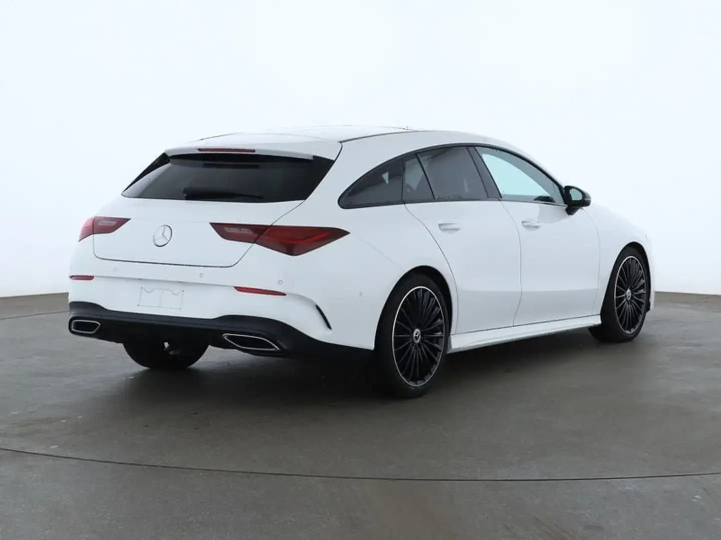 Mercedes-Benz CLA 200 200 d Automatic Shooting Brake AMG Line Premium Bianco - 2
