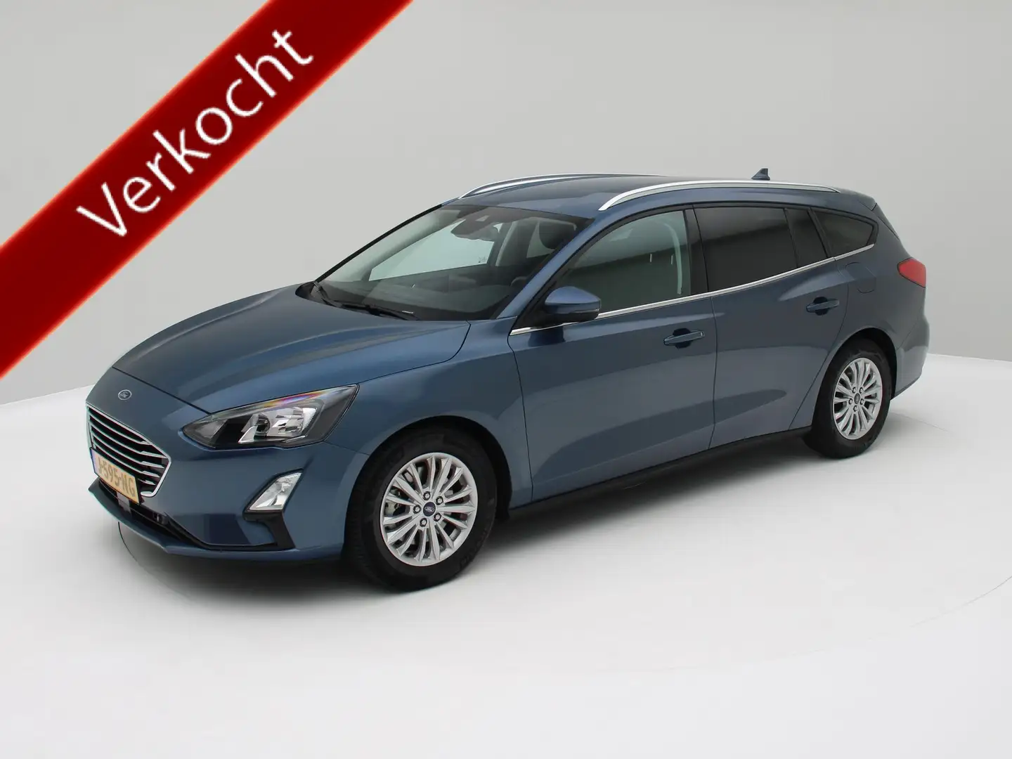 Ford Focus Wagon 1.0 EcoBoost Hybrid Titanium X Business 155P Blauw - 1