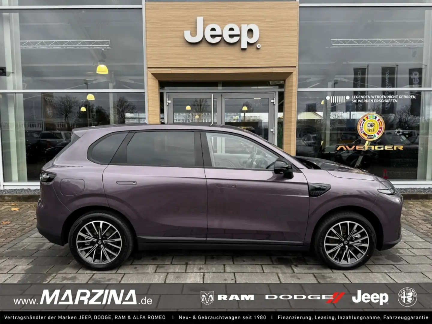 Leapmotor 160 kW BEV Design Pro Max Leder met. eFH ZV ESP AB Mauve - 1