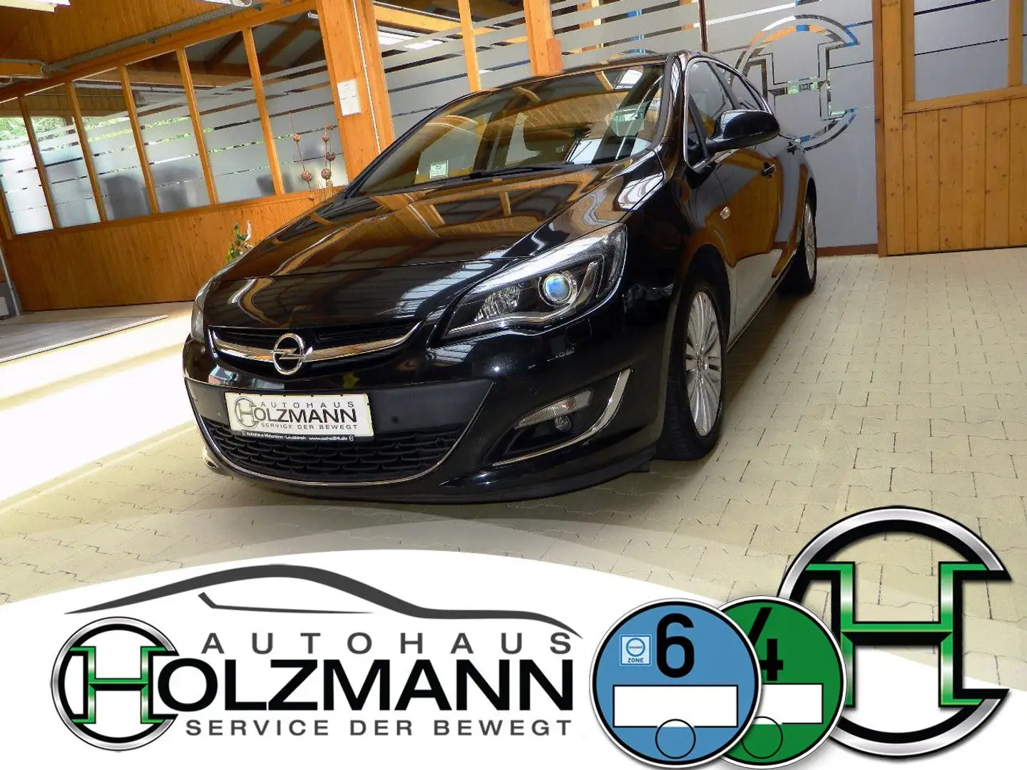Opel Astra J Lim. 5-trg. 1.4 Turbo Autom. Exklusiv Schwarz - 1