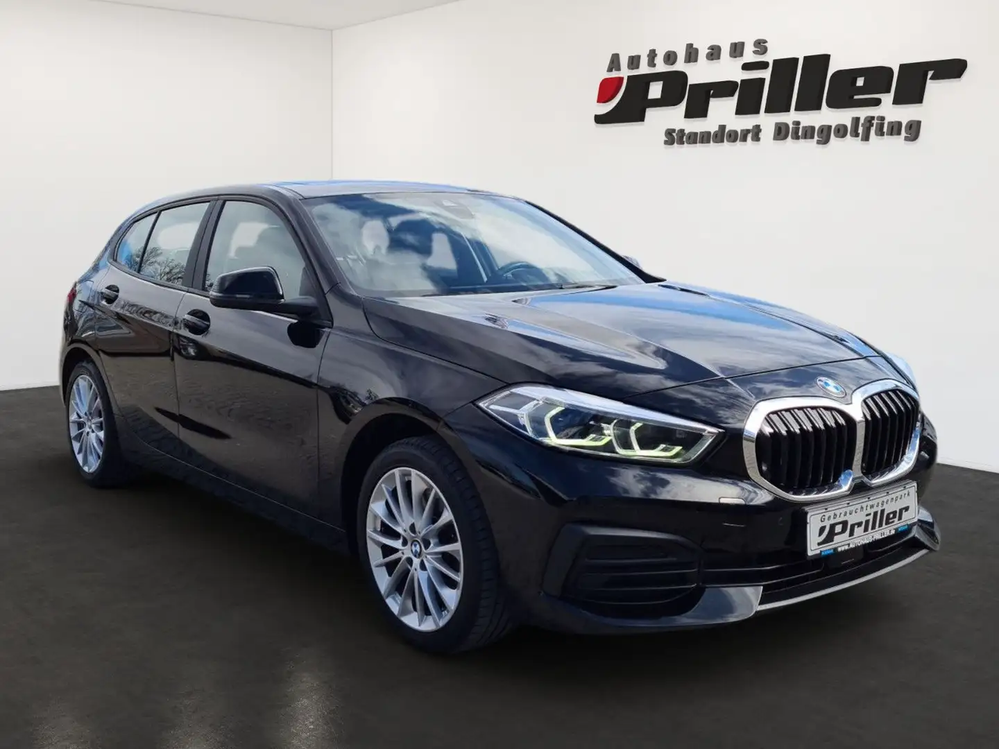 BMW 120 d Advantage/NAVI/LED/DAB/PGSD/RTTI/LiveCockpi Schwarz - 2