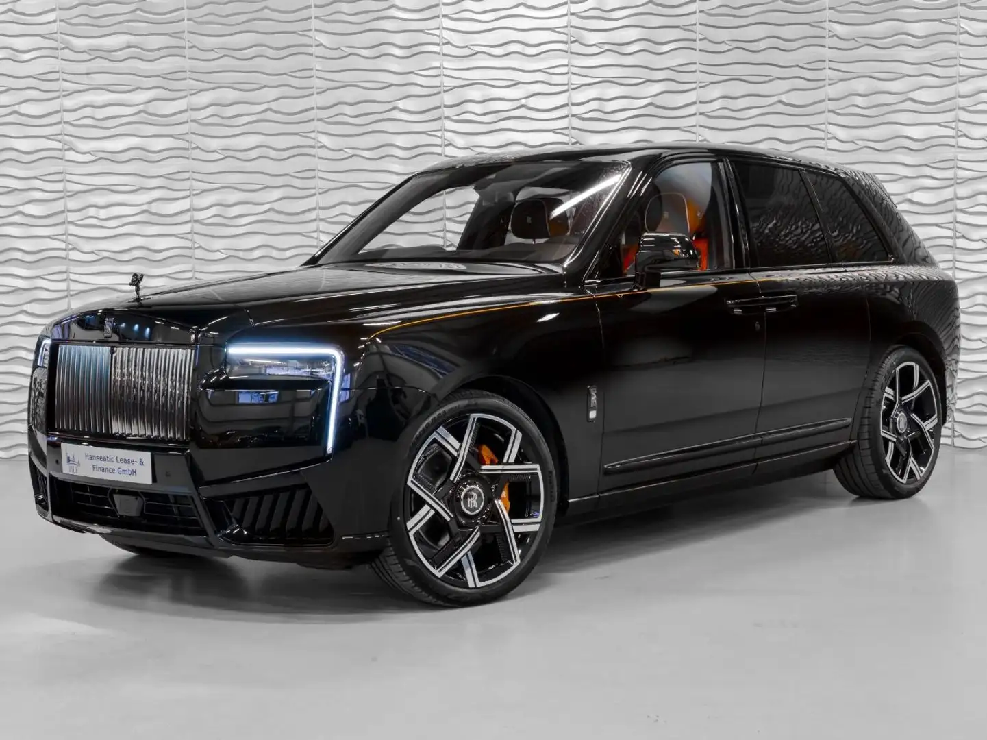 Rolls-Royce Cullinan CULLINAN BLACK BADGE*PERFORATED CLOUDS*MY2026 Noir - 1