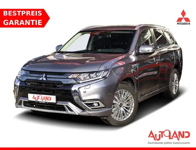 Mitsubishi Outlander 2.4 Hybrid PHEV 4WD LED AHK 360° Navi