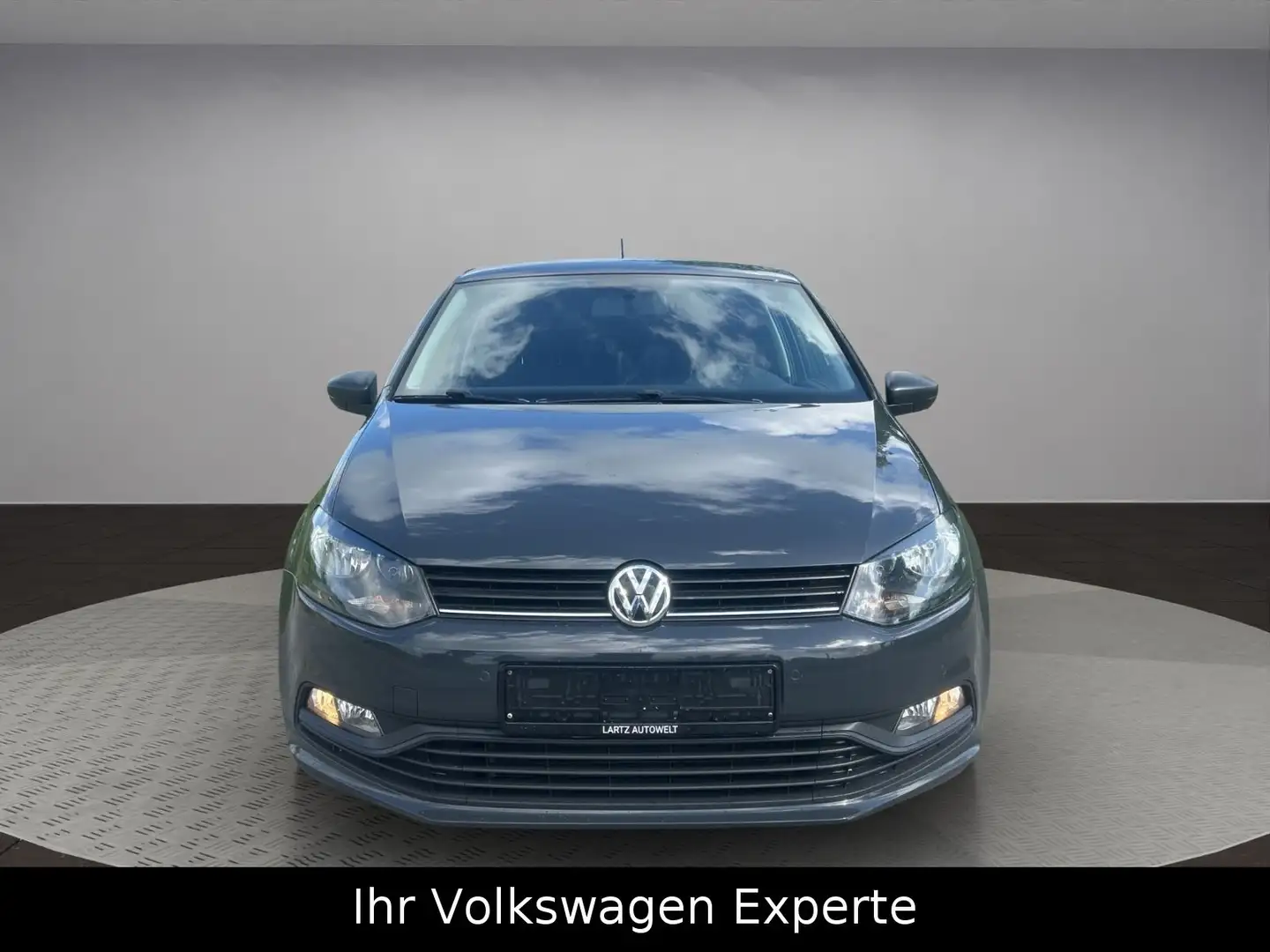 Volkswagen Polo V 6R Gris - 2