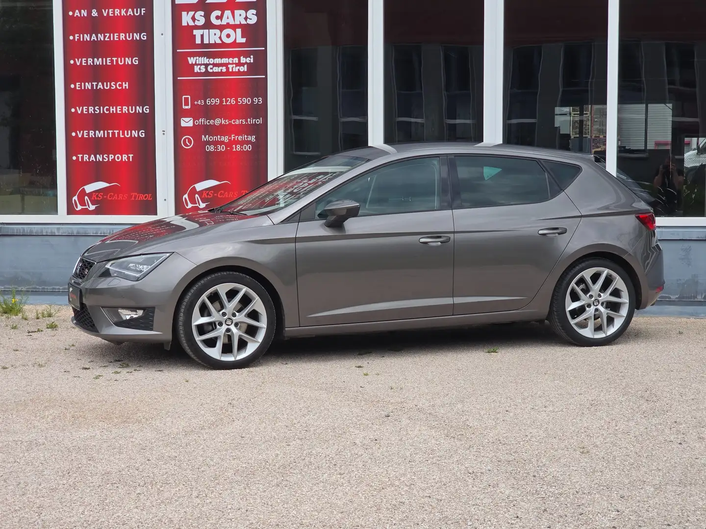 SEAT Leon FR 1,4 TSI Grau - 2