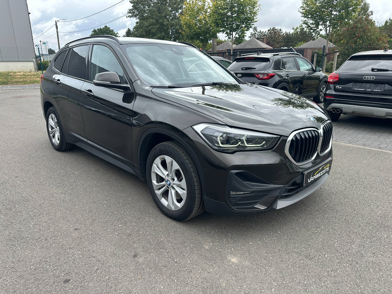 BMW X1 PHEV 1.5iA xDrive25e benzine + elektrisch, plug-in hybride, 4x4 — photo 3