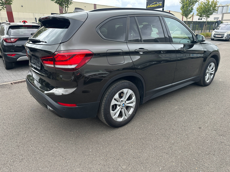 BMW X1 PHEV 1.5iA xDrive25e benzine + elektrisch, plug-in hybride, 4x4 — photo 4