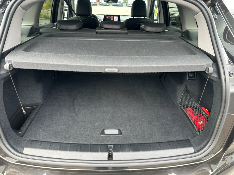 BMW X1 PHEV 1.5iA xDrive25e benzine + elektrisch, plug-in hybride, 4x4 — photo 12