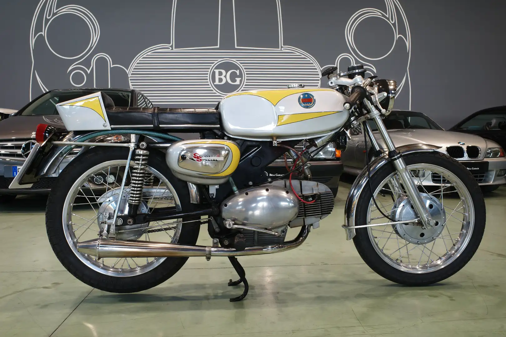 Benelli 250 Sport Sport Special Argento - 2