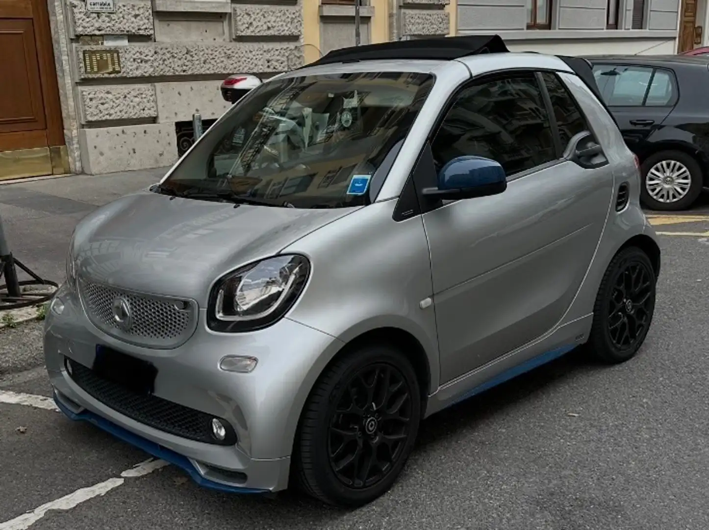 smart forTwo Fortwo Cabrio 0.9 t Brabus Edition 90cv twinamic Argento - 1