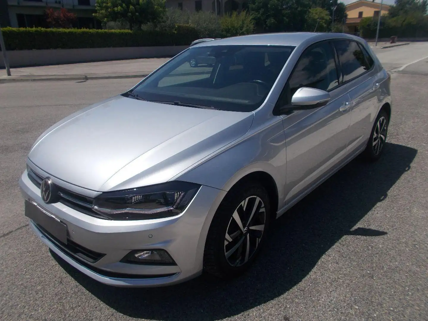 Volkswagen Polo 1.0 TGI 5p. Highline BMT Grigio - 2