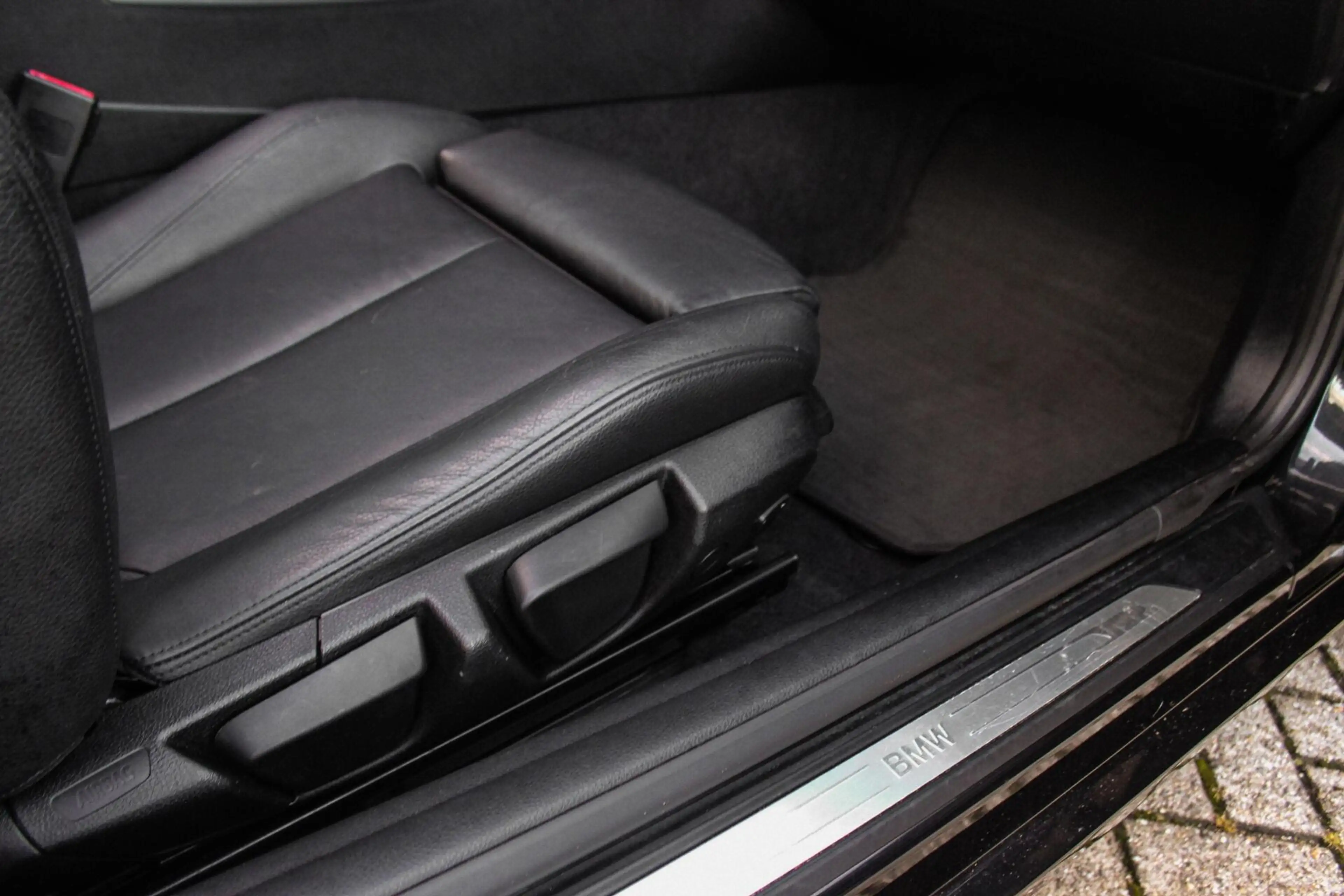 BMW 220 2-serie Cabrio 220i Sport | Origineel NL | Cruise — photo 18