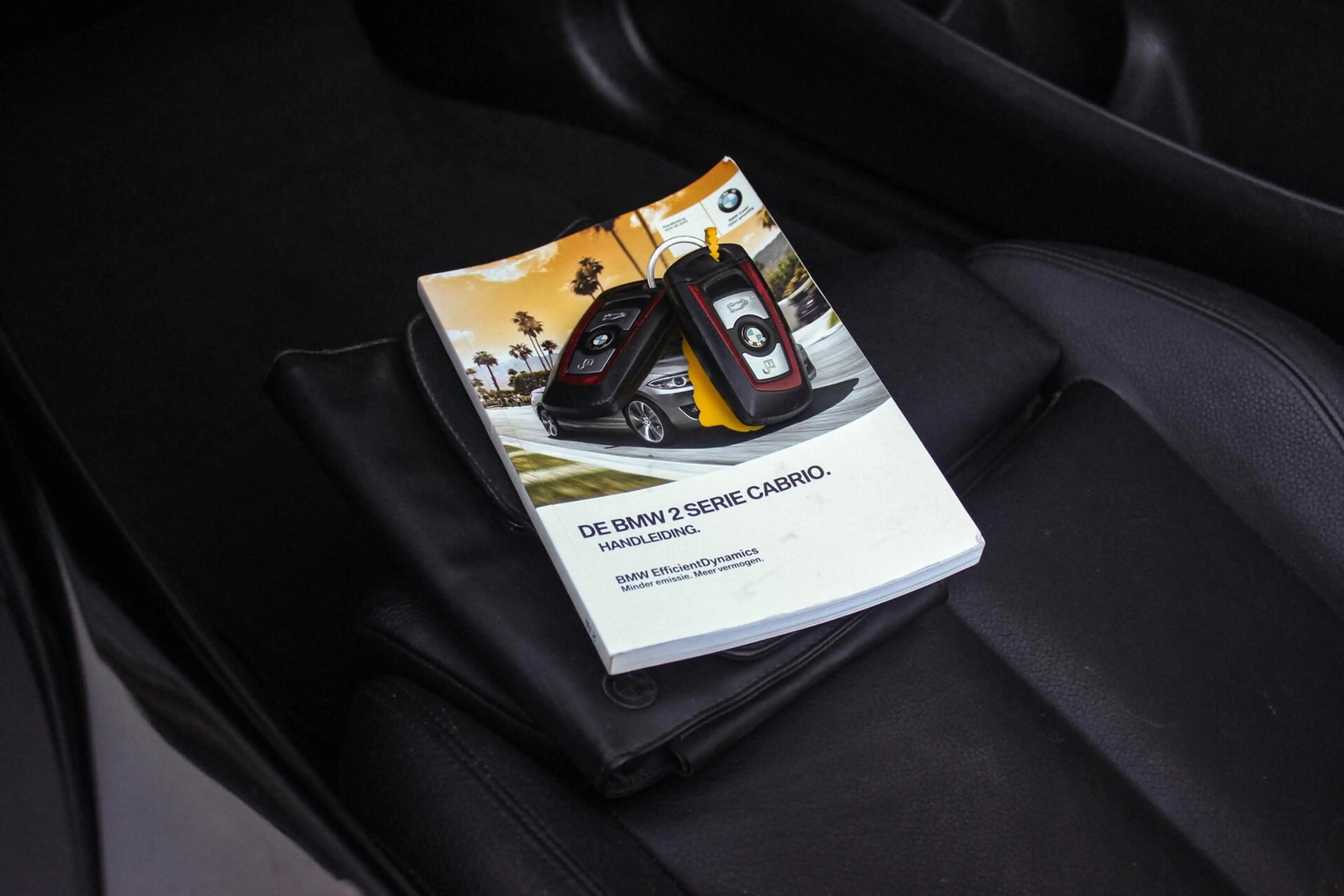 BMW 220 2-serie Cabrio 220i Sport | Origineel NL | Cruise — photo 38