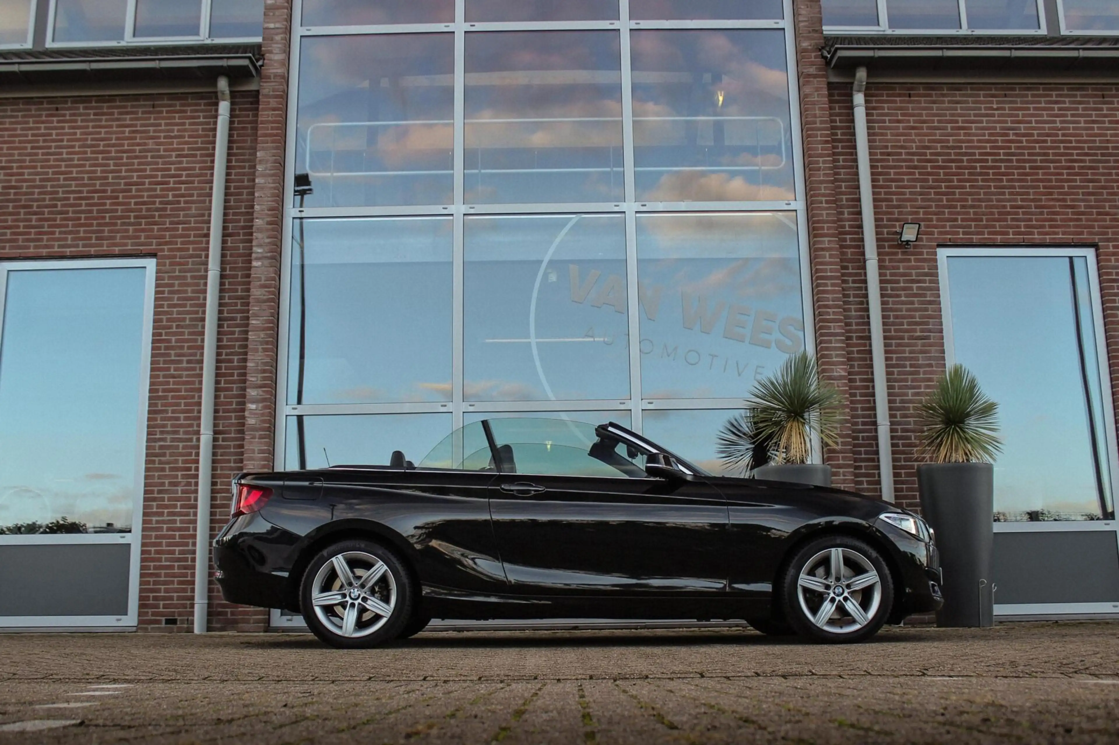BMW 220 2-serie Cabrio 220i Sport | Origineel NL | Cruise — photo 7