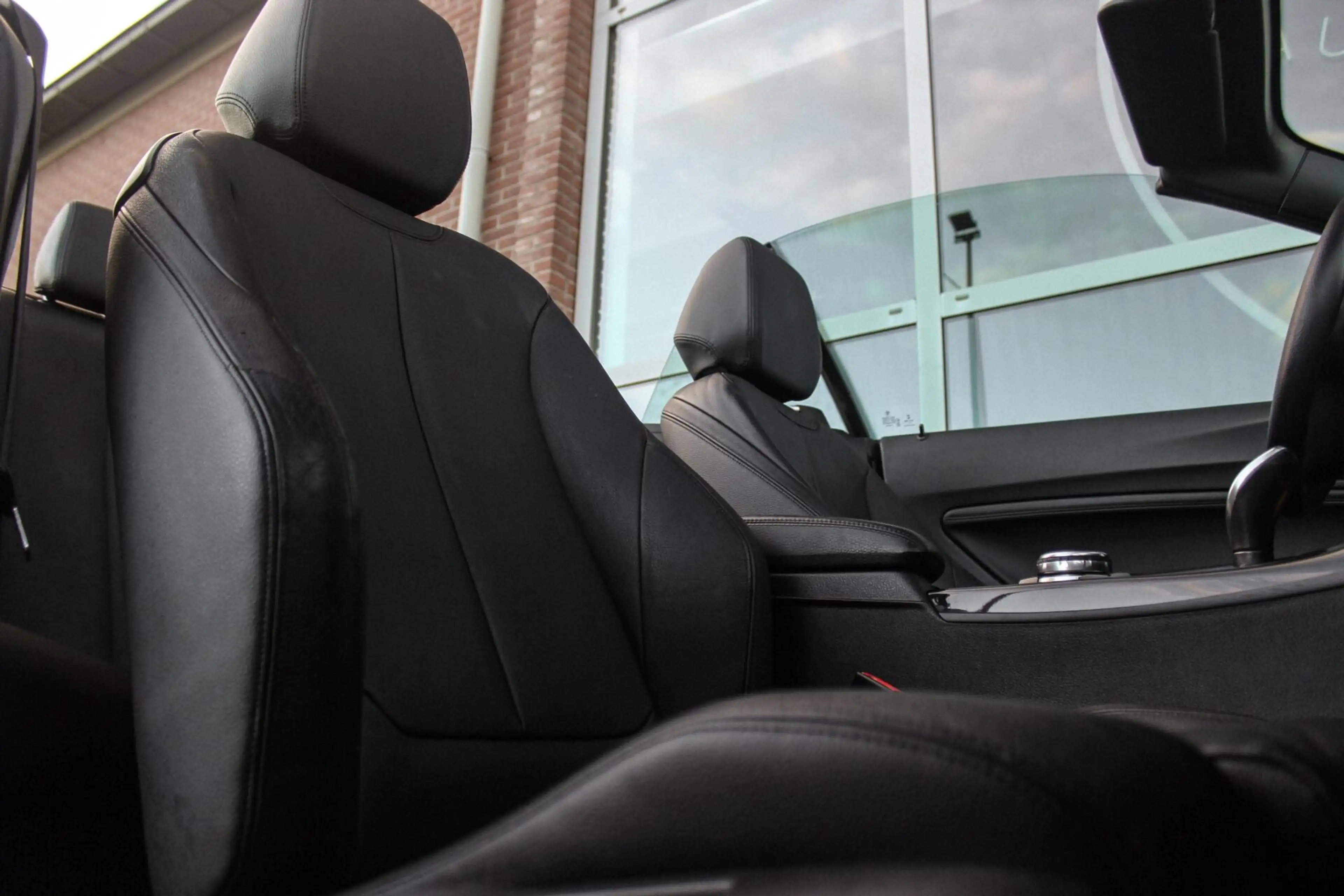 BMW 220 2-serie Cabrio 220i Sport | Origineel NL | Cruise — photo 16