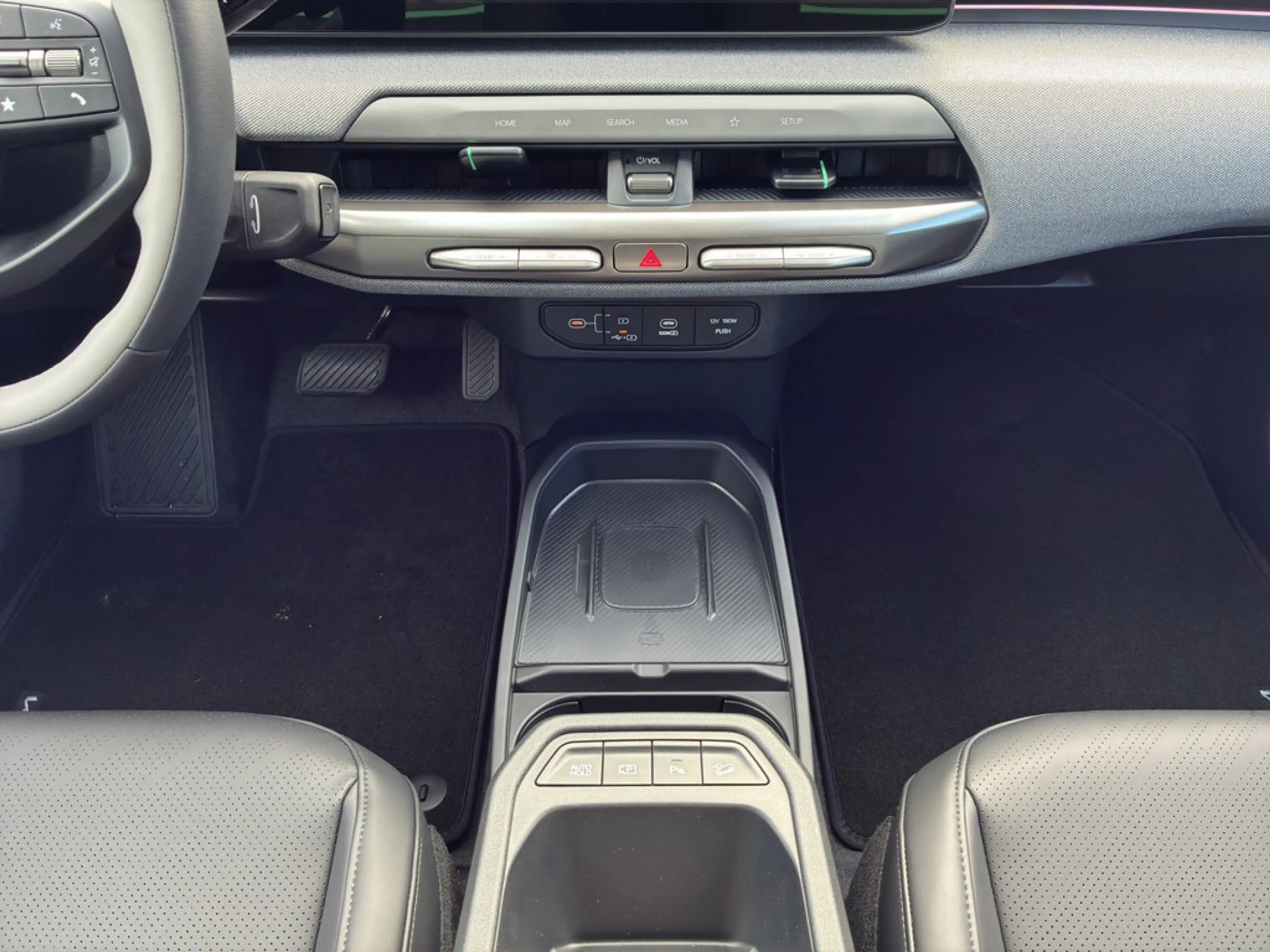 Kia EV4 58,3kWh Earth | UPG | TECH | LEDER — photo 15