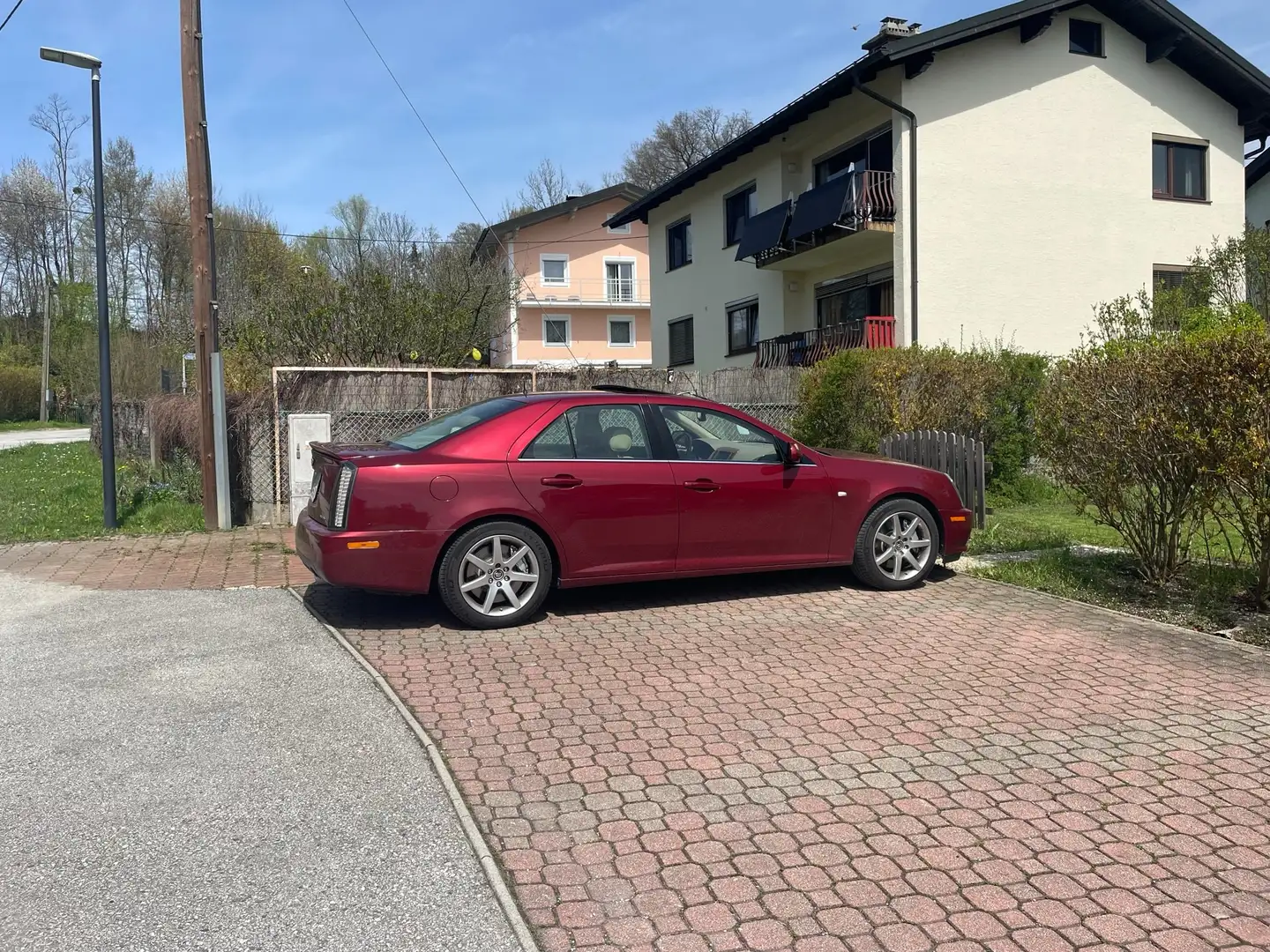 Cadillac STS STS 4,6 V8 Sport Luxury Sport Luxury crvena - 2