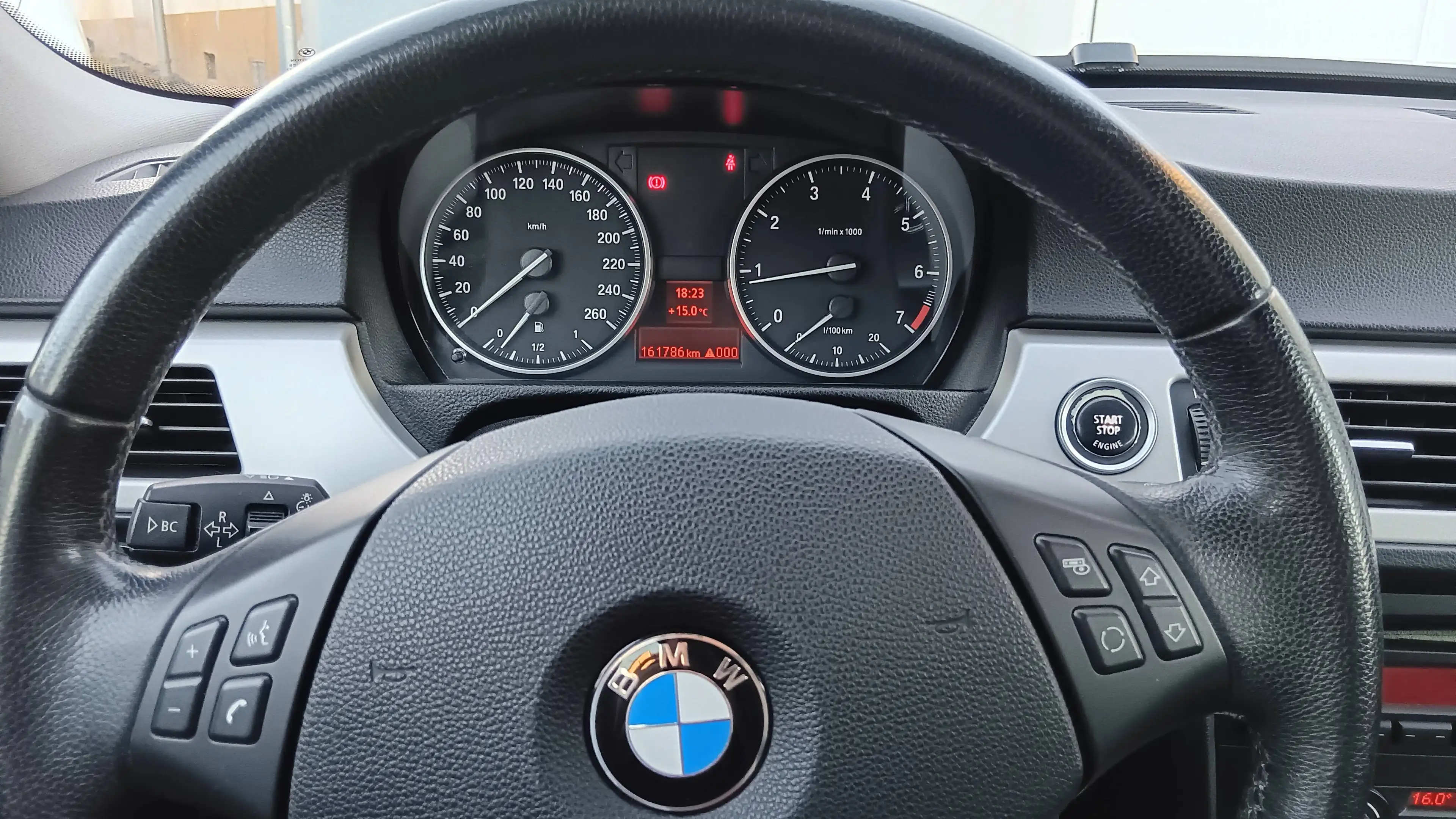 BMW 318 3er Touring 318i Touring — photo 10