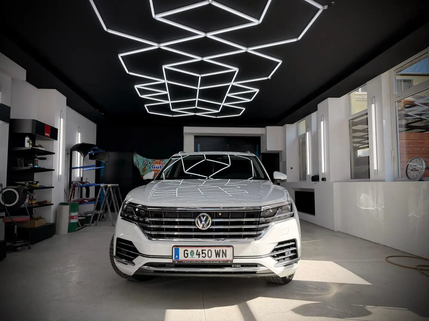 Volkswagen Touareg Elegance 4Motion Weiß - 2