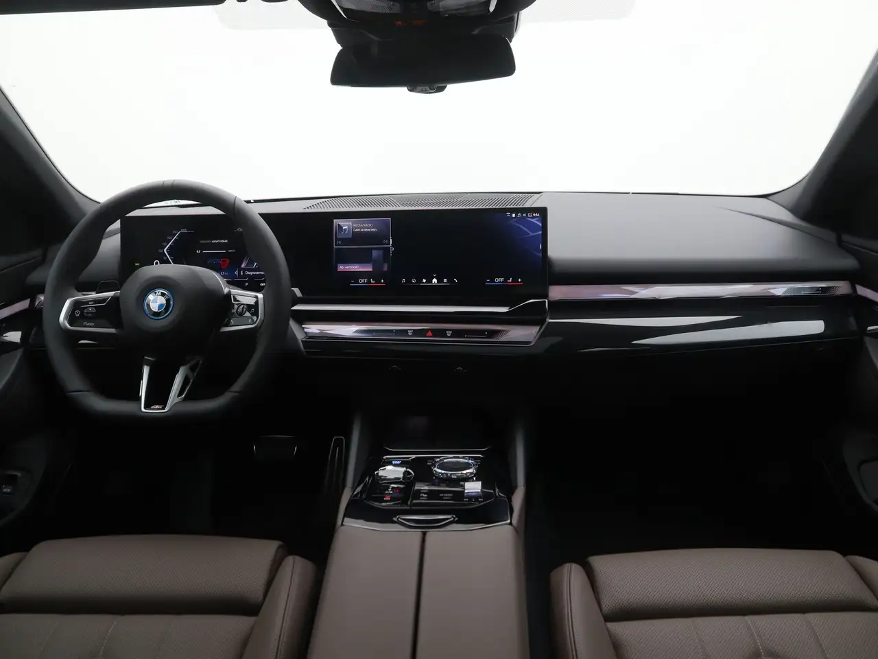 BMW i5 2026 — фото 12