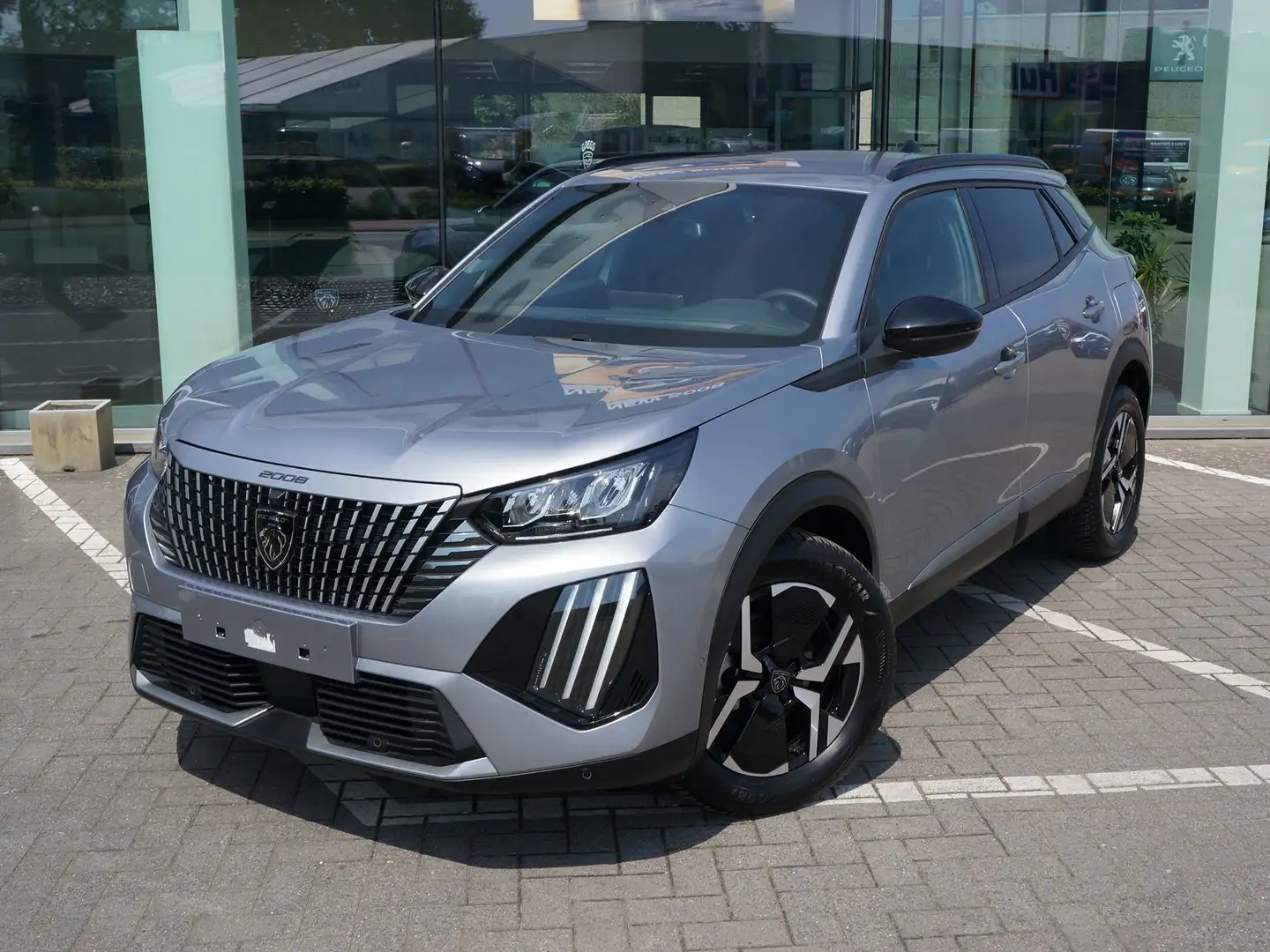 Peugeot 2008 1.2 Turbo Allure S Navi, V+A Camera, ..... Gris - 1