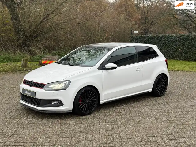 Volkswagen Polo GTI 1.4 TSI 180PK I DSG I STERRENHEMEL I CARPLAY I PDC
