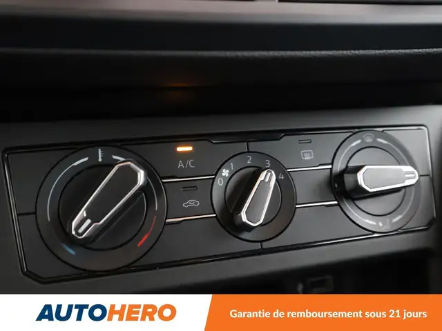Volkswagen Polo view 23