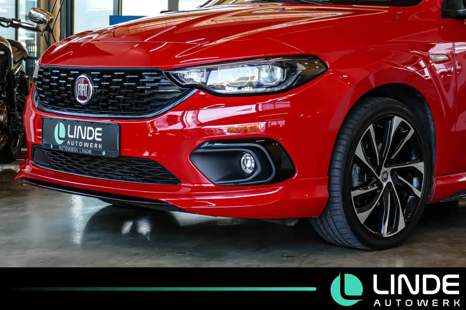 Fiat Tipo S-Design |NAVI|RFK|BI-XENON|CARPLAY|17 ALU Rot - 2