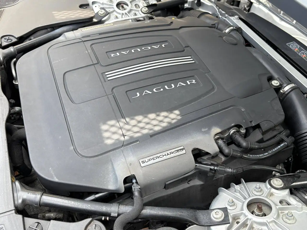 Jaguar F-Type снимка Jaguar F-Type