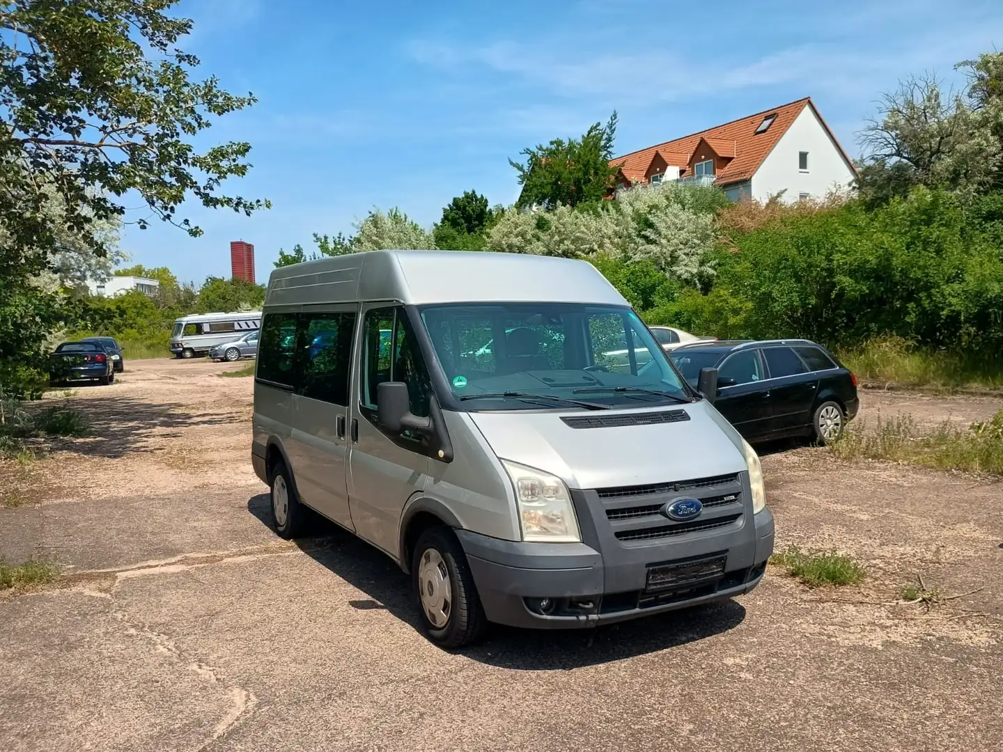 Ford Tourneo TDE LX - 1